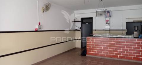 Imóvel p/ comércio/serviços, tramagal