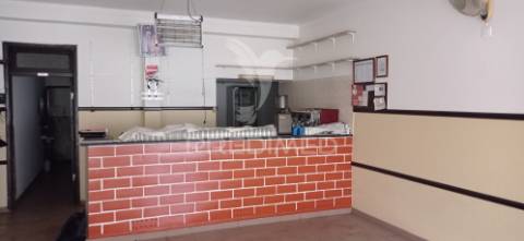 Imóvel p/ comércio/serviços, tramagal