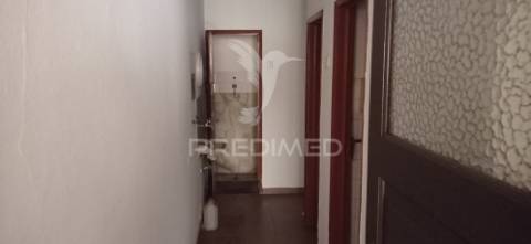 Imóvel p/ comércio/serviços, tramagal