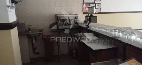 Imóvel p/ comércio/serviços, tramagal