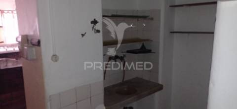 Imóvel p/ comércio/serviços, tramagal