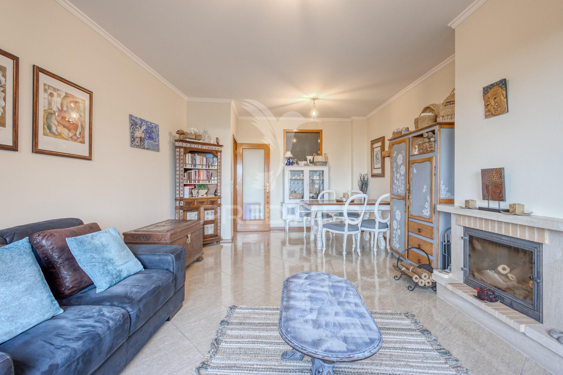 T1+1 garagem fechada e arrumos ( vilar do andorinho)