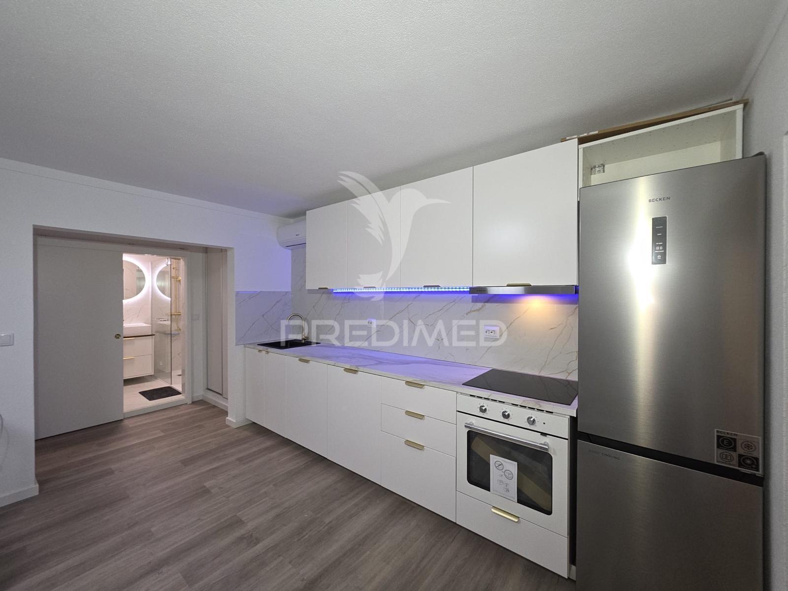 T2+1 em quarteira renovado