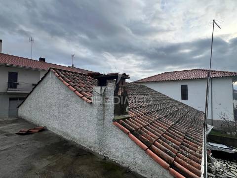 Moradia mascarenhas a 10 min. de  (mirandela)