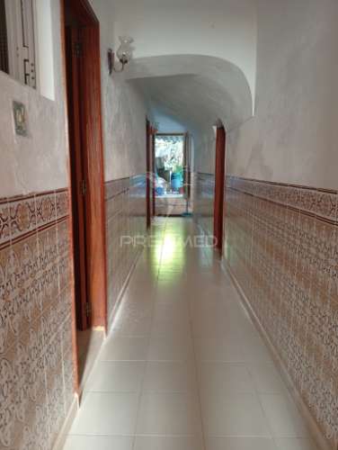 Moradia rc e 1º andar com quintal