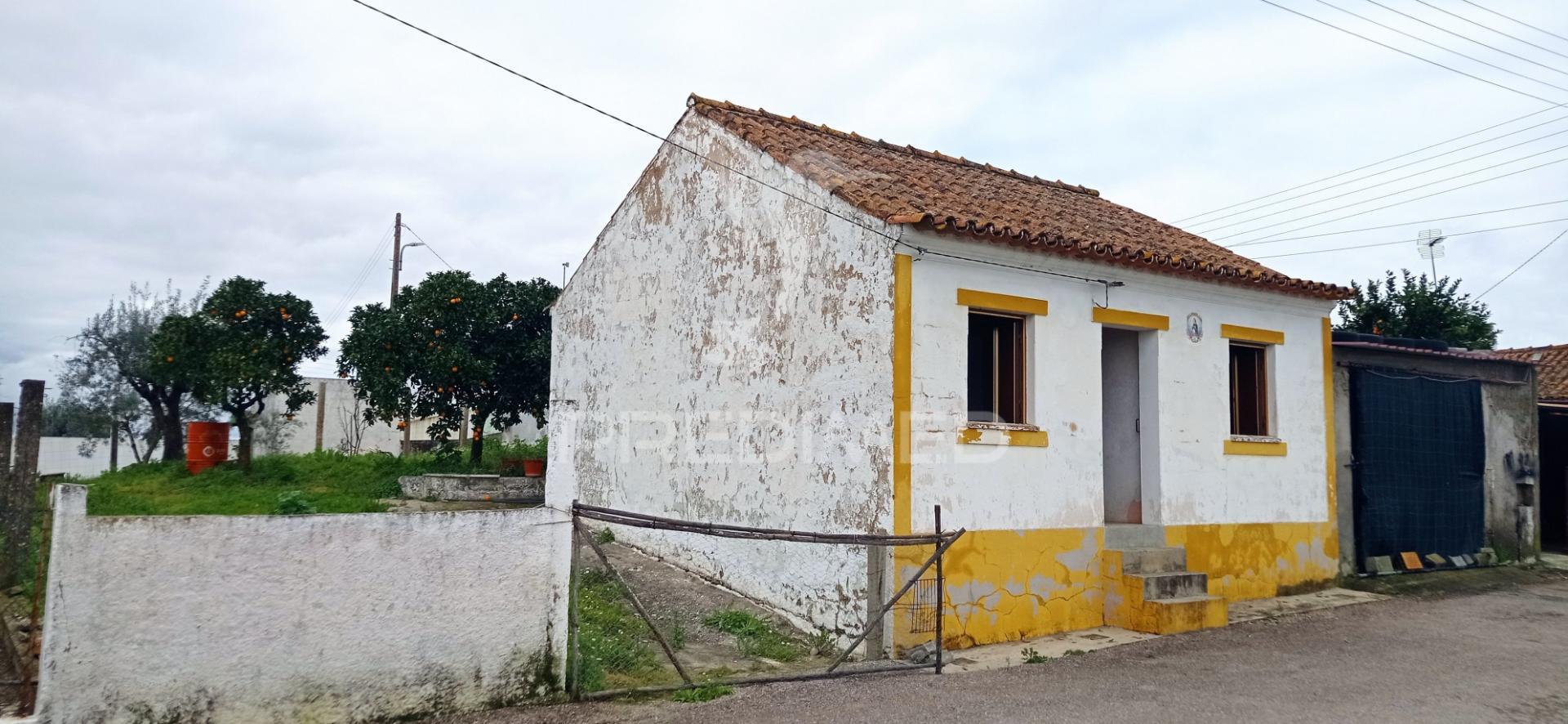 Casa rústica em aldeia velha, avis