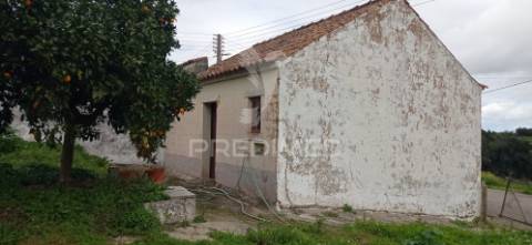 Casa rústica em aldeia velha, avis