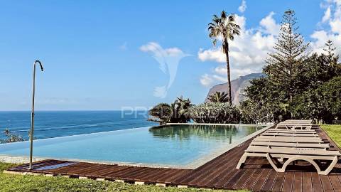 Apartamento t2 com acesso direto à praia formosa | madeira acqua residences