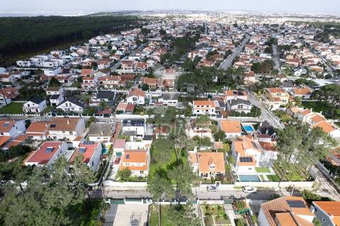 Terreno urbano - aroeira rua prof. fernando da fonseca