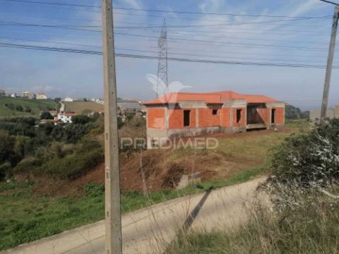 Terreno com parte urbana a 4 km de vila franca de xira