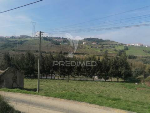 Terreno com parte urbana a 4 km de vila franca de xira