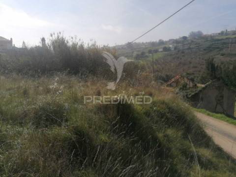Terreno com parte urbana a 4 km de vila franca de xira