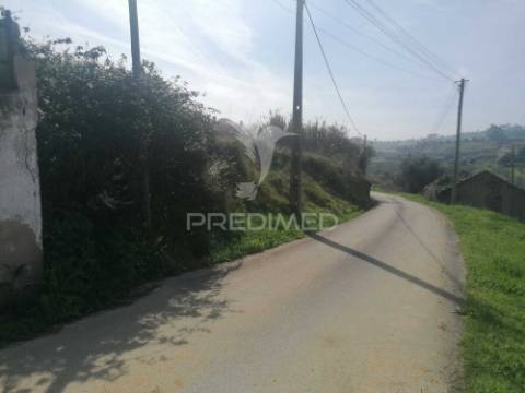 Terreno com parte urbana a 4 km de vila franca de xira