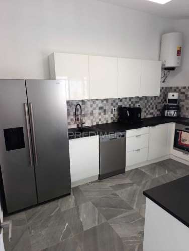 Moradia térrea- inserida num lote de terreno de 645m2-elvas