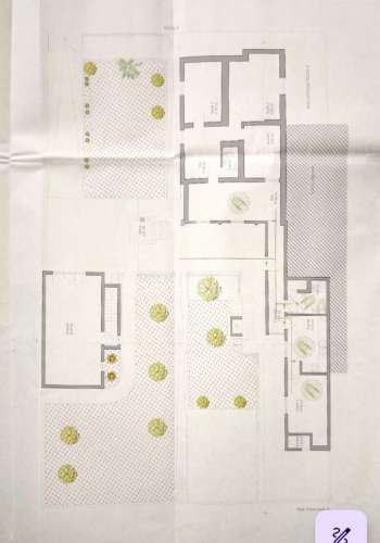 Moradia térrea- inserida num lote de terreno de 645m2-elvas