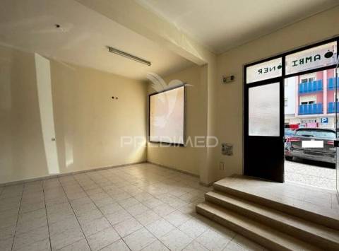 Excelente loja em são marcos – agualva-cacém