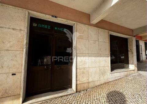 Excelente loja em são marcos – agualva-cacém