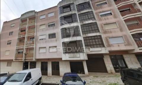 Excelente loja em são marcos – agualva-cacém