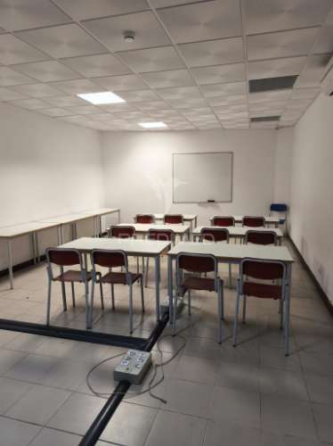 Espaço comercial de 219,6 m² no centro de albufeira