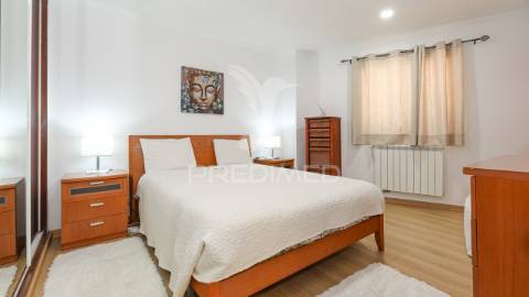 Moradia t4 com piscina aquecida em carvoeiro