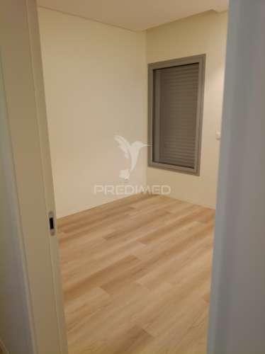 T2 para venda  em serralves