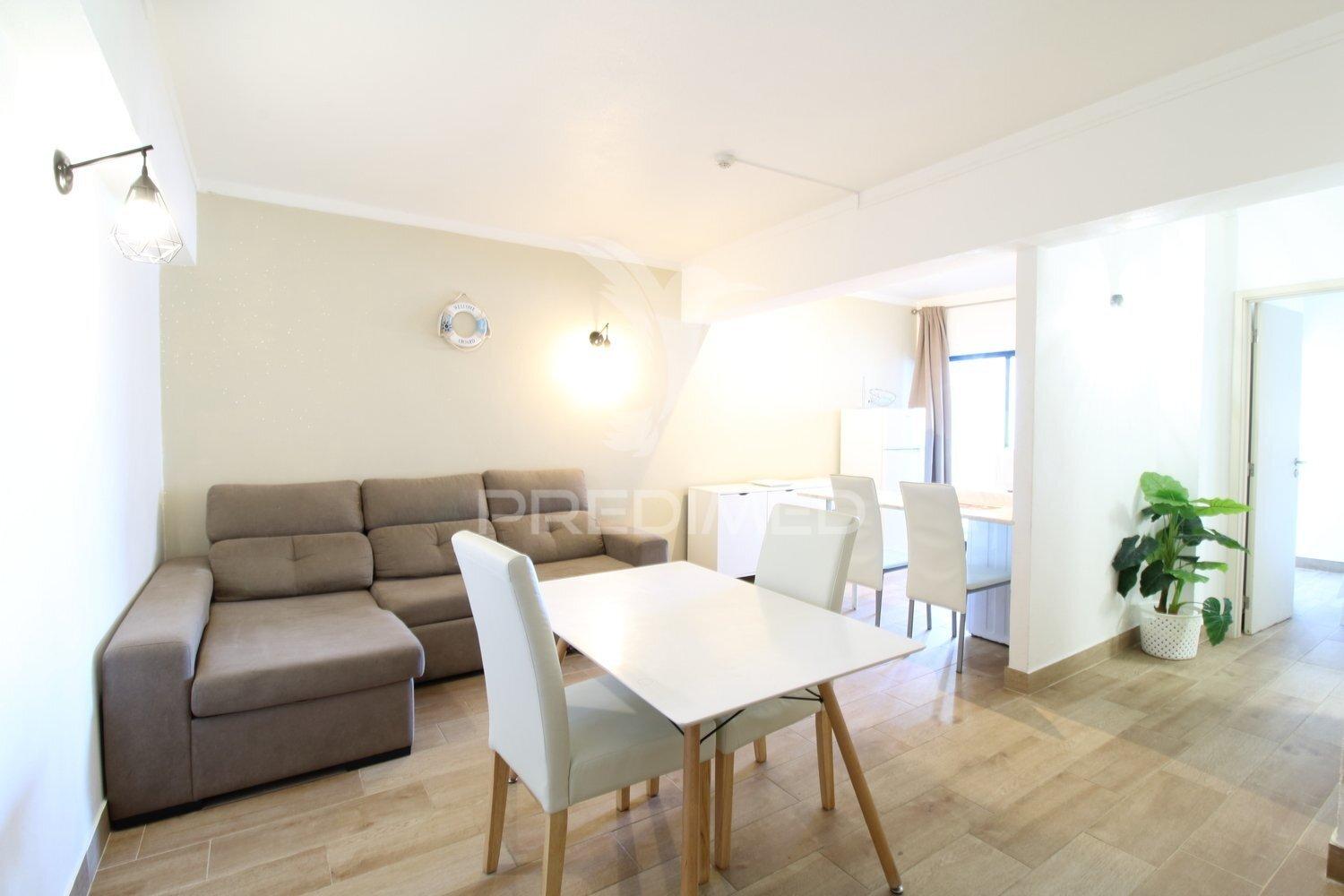 Apartamento t1 em condomínio na praia da rocha