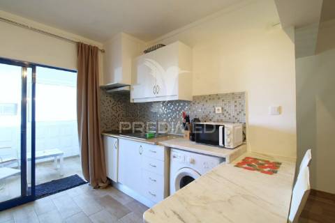 Apartamento t1 em condomínio na praia da rocha