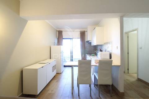 Apartamento t1 em condomínio na praia da rocha