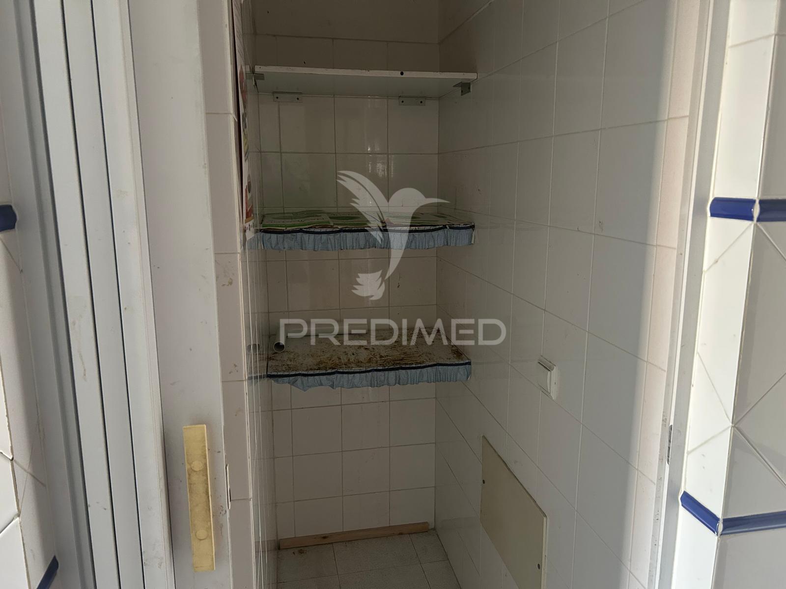 Apartamento t3 no carregado