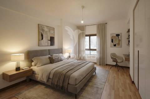 Apartamento t4 em alfragide com box (quinta grande)