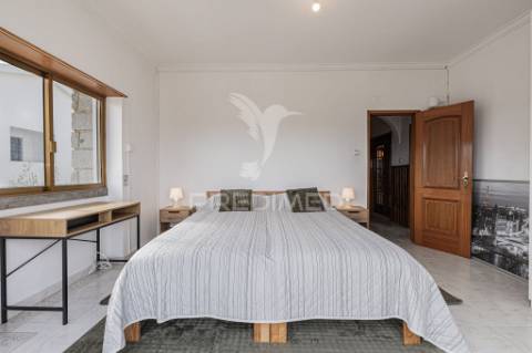 Exclusiva moradia t7 clássica de grandes dimensões | quinta do rouxinol – miratejo