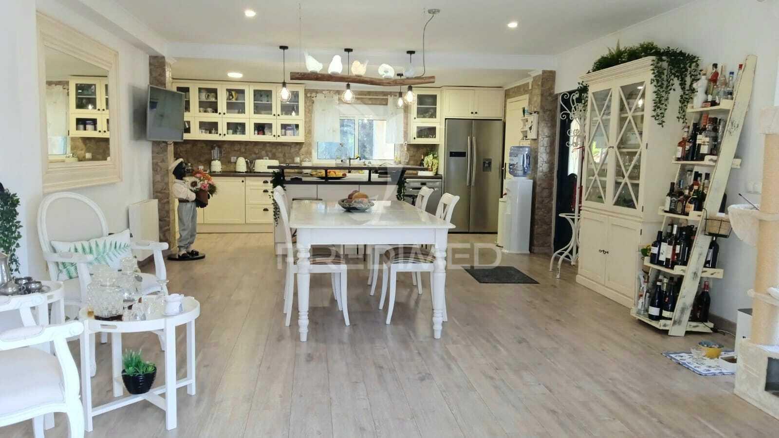 Magnifica quinta t3 com piscina, sintra.