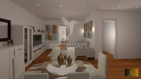 T2 totalmente remodelado | 8º andar com vista desafogada