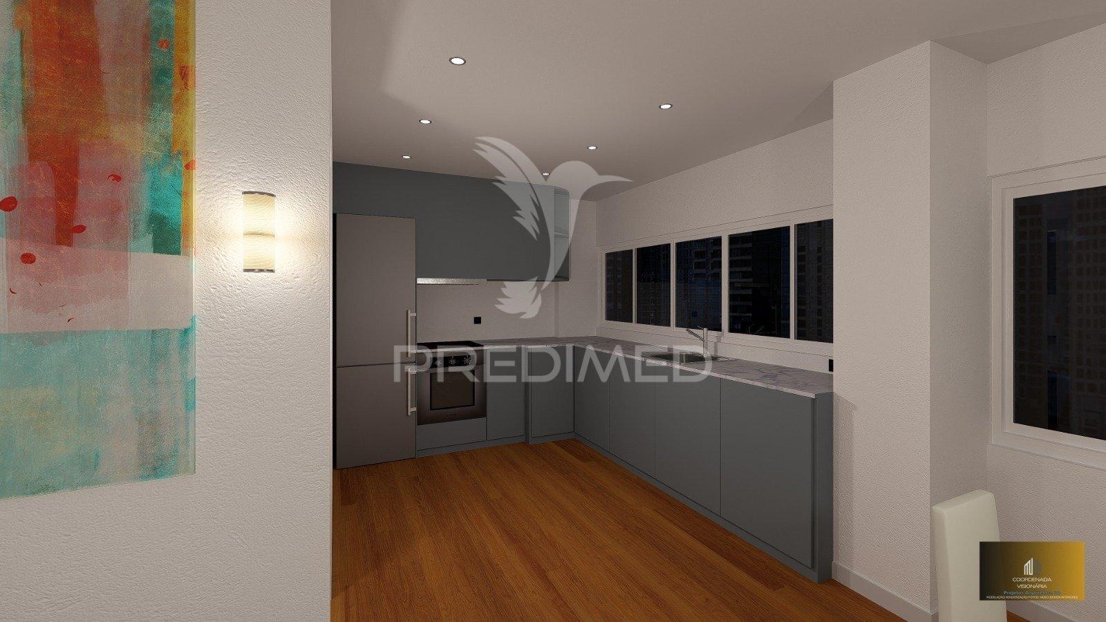 T2 totalmente remodelado | 8º andar com vista desafogada