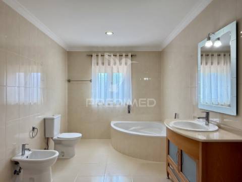 Moradia v4 em são mamede