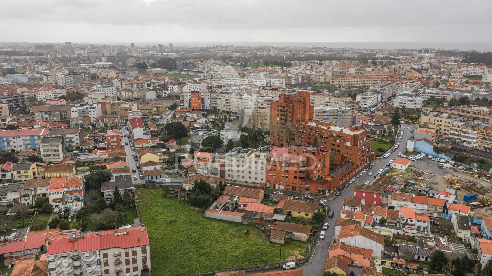 Exclusivo t2 em leça do balio | conforto, elegância e localização premium