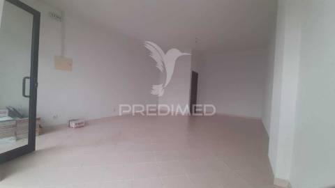 ✨ oportunidade única ✨ loja central p./ comércio ou serviços de 36,00m2 ( junto ao hospital são bernardo ).