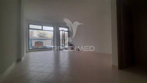 ✨ oportunidade única ✨ loja central p./ comércio ou serviços de 36,00m2 ( junto ao hospital são bernardo ).