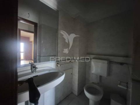 Apartamento t3 no carregado