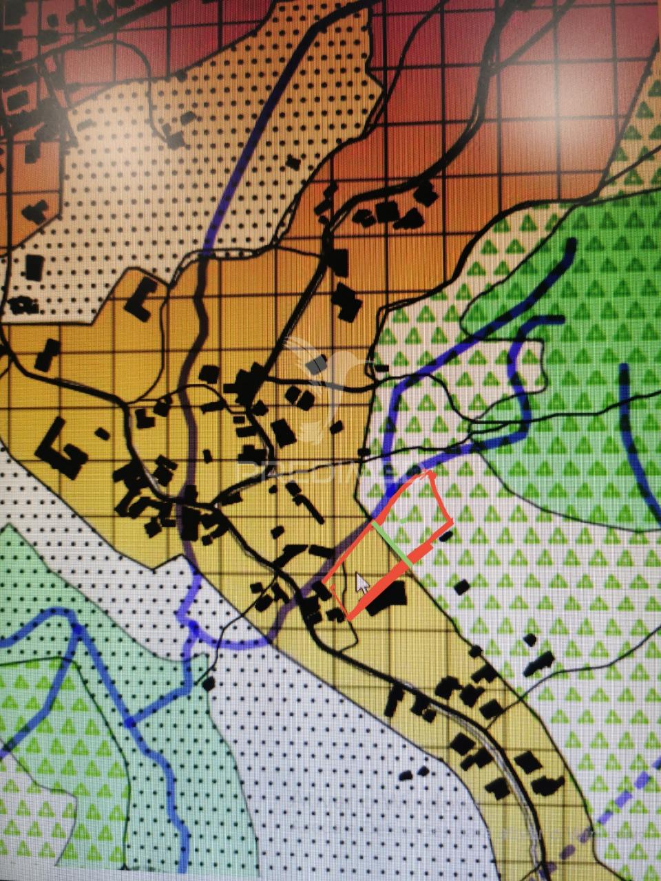 Terreno 9380 m² com potencial de construção | boim – lousada