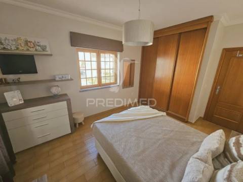 Moradia t4 com piscina — quinta d’el rey, beja