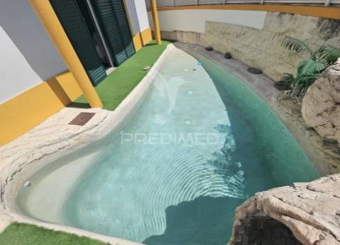 Moradia t4 com piscina — quinta d’el rey, beja