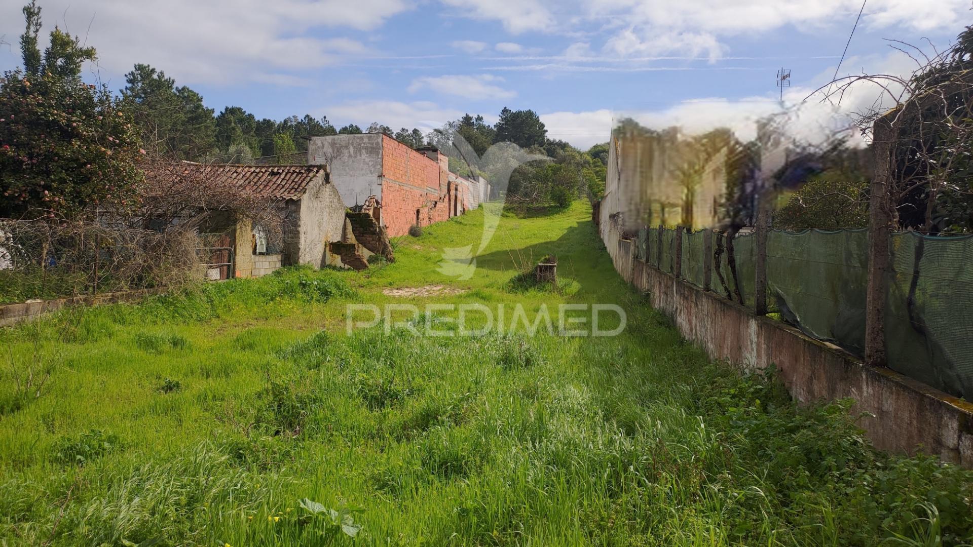 Terreno urbano - prédio misto 4440 m2 - carregueira - chamusca