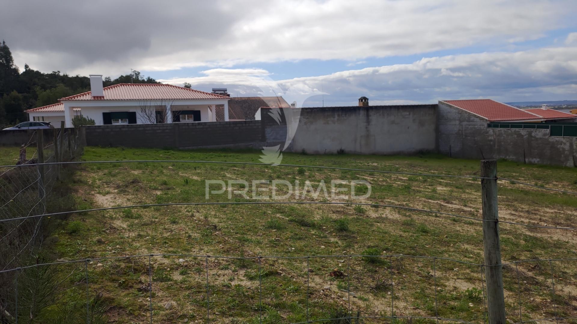 Terreno urbano 450 m2 - carregueira - chamusca