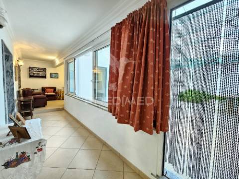 Moradia t3 com quintal e garagem em castro verde.