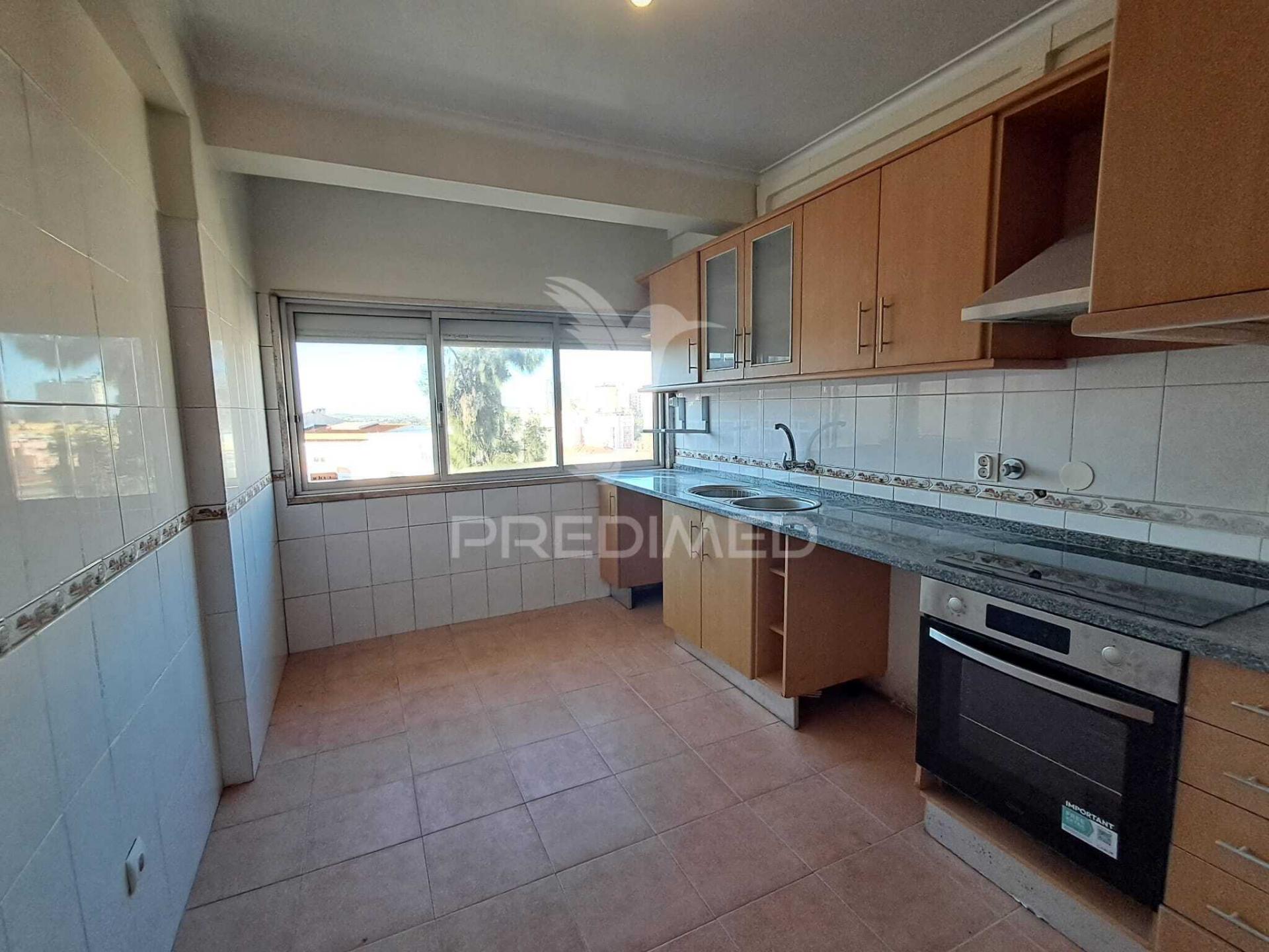 Apartamento t2 pendão, queluz belas
