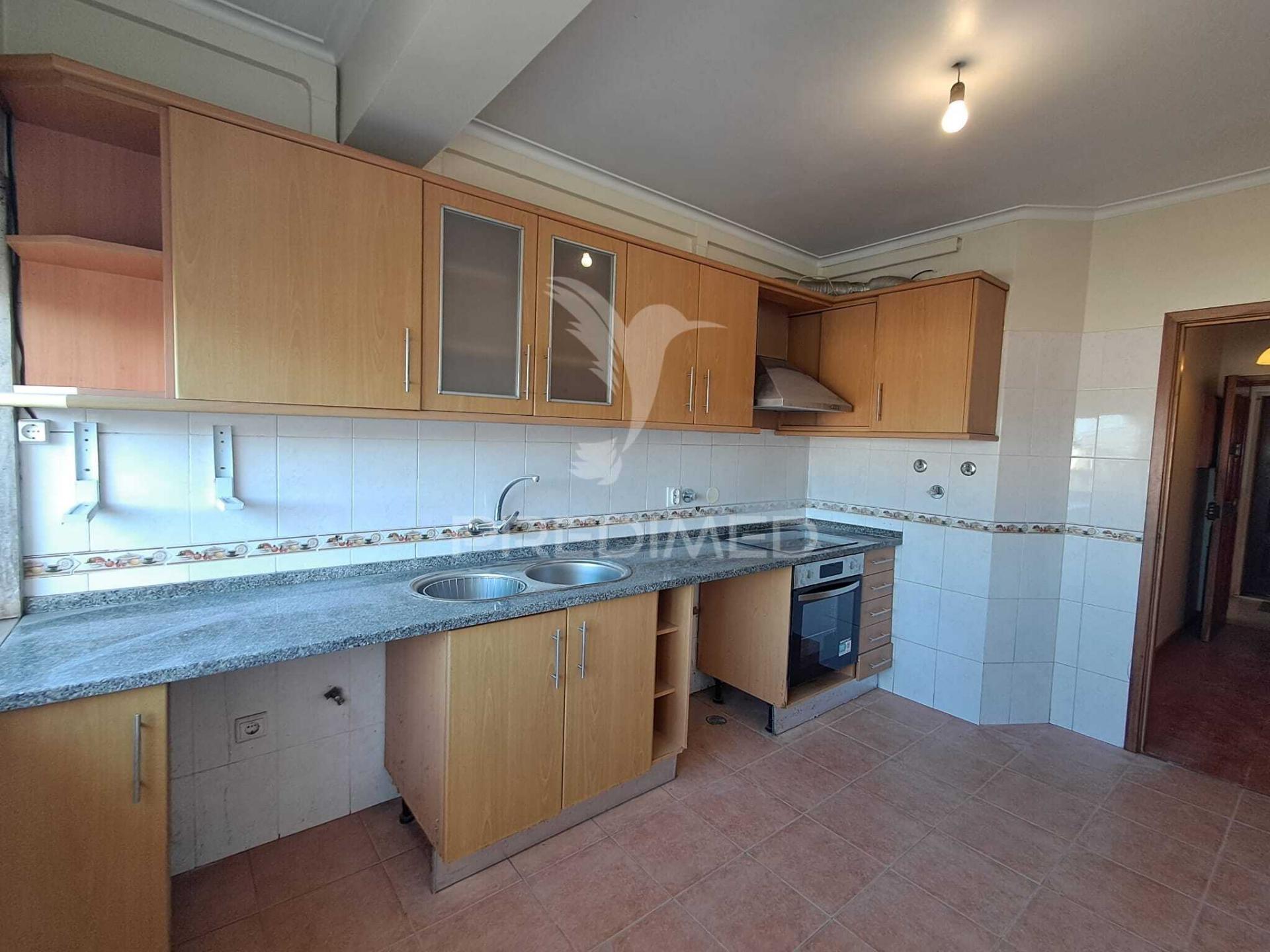 Apartamento t2 pendão, queluz belas