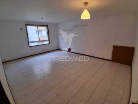 Apartamento t3 em baguim do monte