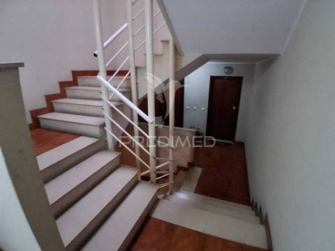 Apartamento t3 em baguim do monte