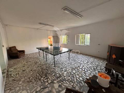 Moradia v6 em peso da régua